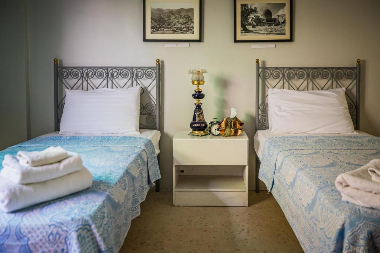 Beit Al Baraka Bed & Breakfast Umm Qays Exterior photo
